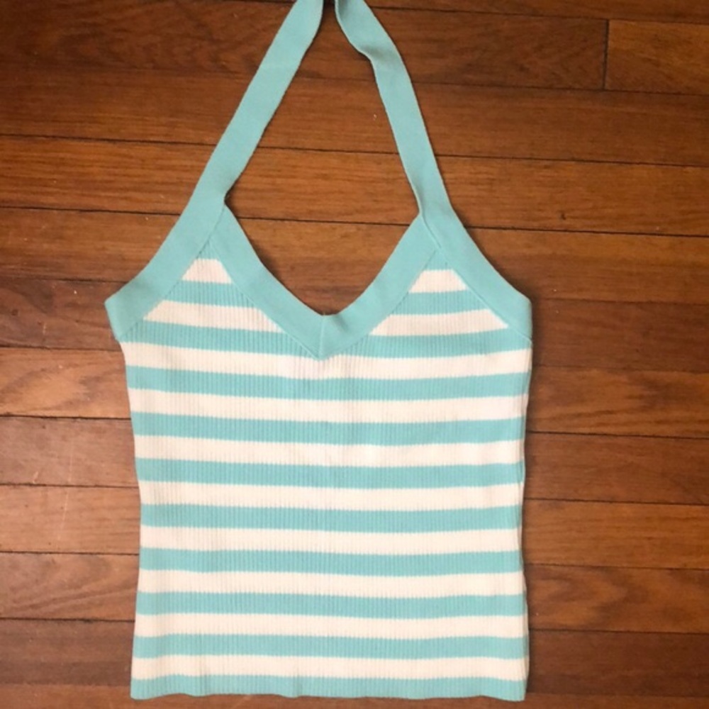NWOT RAMPAGE Halter Style Top